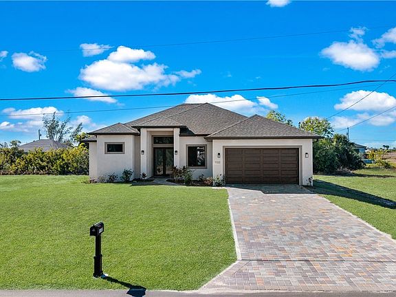 4th image of 1132 NW 28th Ave