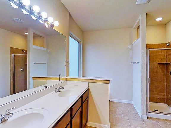 5th image of 147 Bass Ln