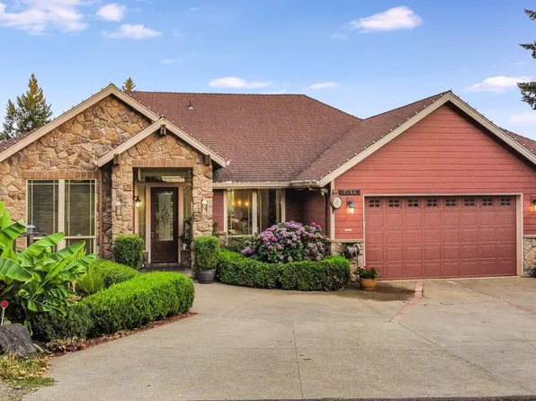 9388 SE Kingswood Way, Damascus, OR 97089
