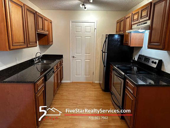 2nd image of 1340 Brook St APT L