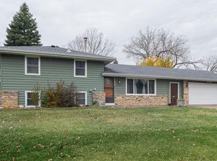 2457 Gunflint Trl, Minneapolis, MN 55444