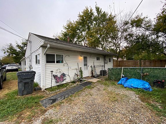 5th image of 798-800 Derrer Rd