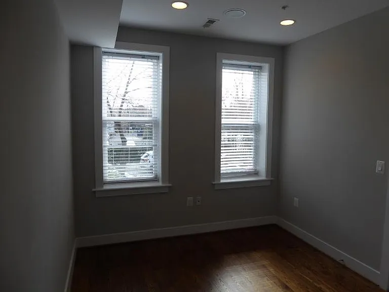 1447 Girard St NW #2 — Photo 8