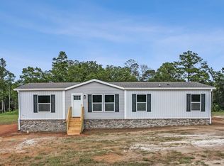 1904 Gilley Mill Rd, Headland, AL 36345