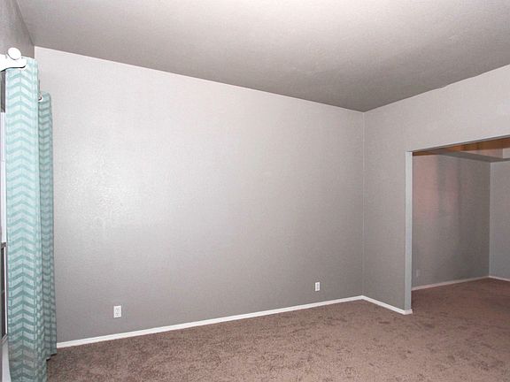 4th image of 3902 S 196 East Ave