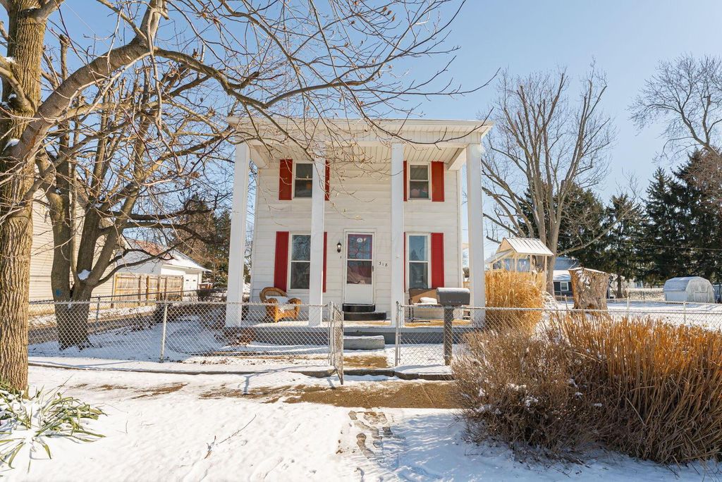 Real estate listing image