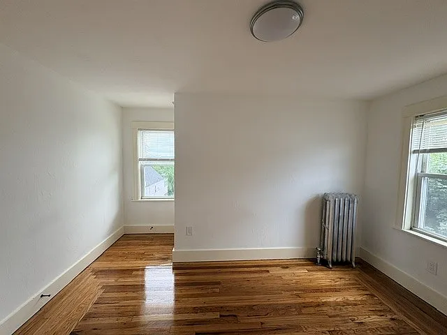 33 Clifton Ave #3 — Photo 2