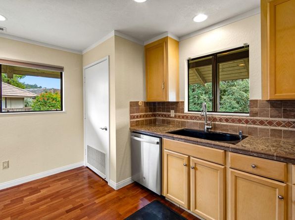 9500 Center St APT 51, Carmel, CA 93923