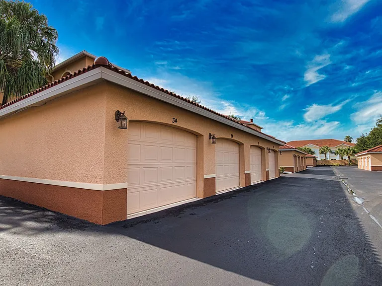 150 L Pavia Blvd #32 — Photo 30