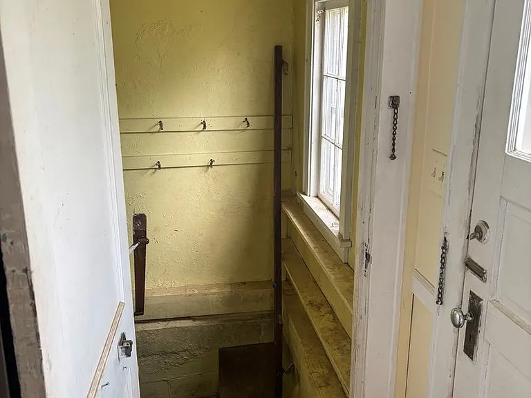706 S Lake Ave — Photo 12
