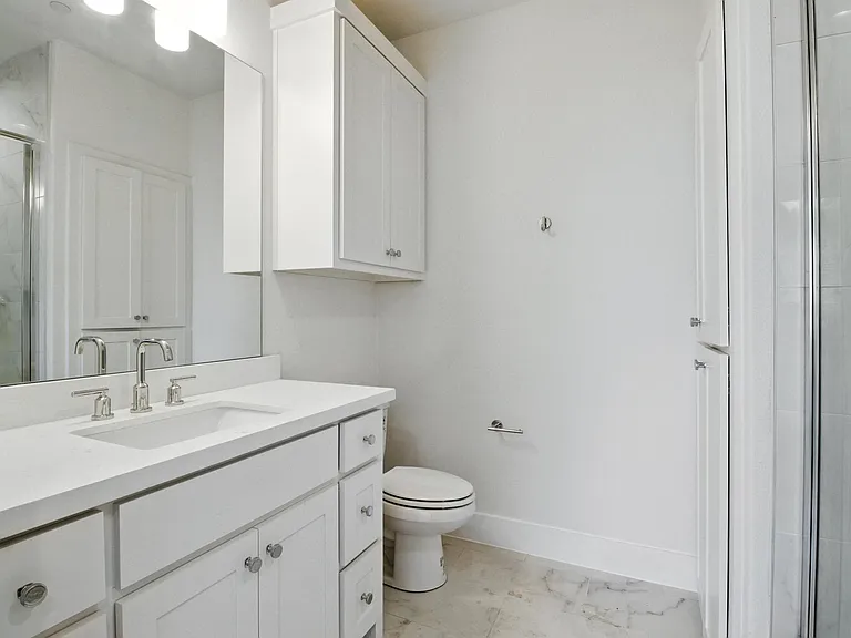 5837 Oram St #3 — Photo 7