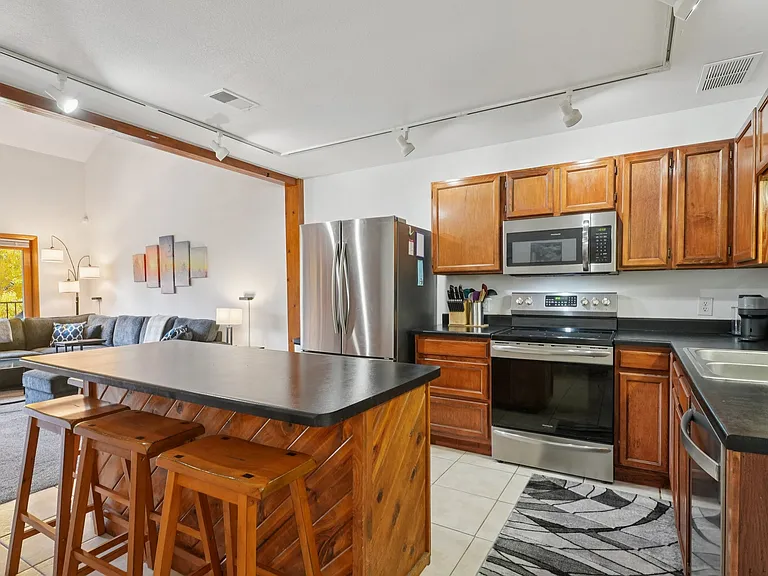 10500 Ryan Gulch Rd #105-J — Photo 27