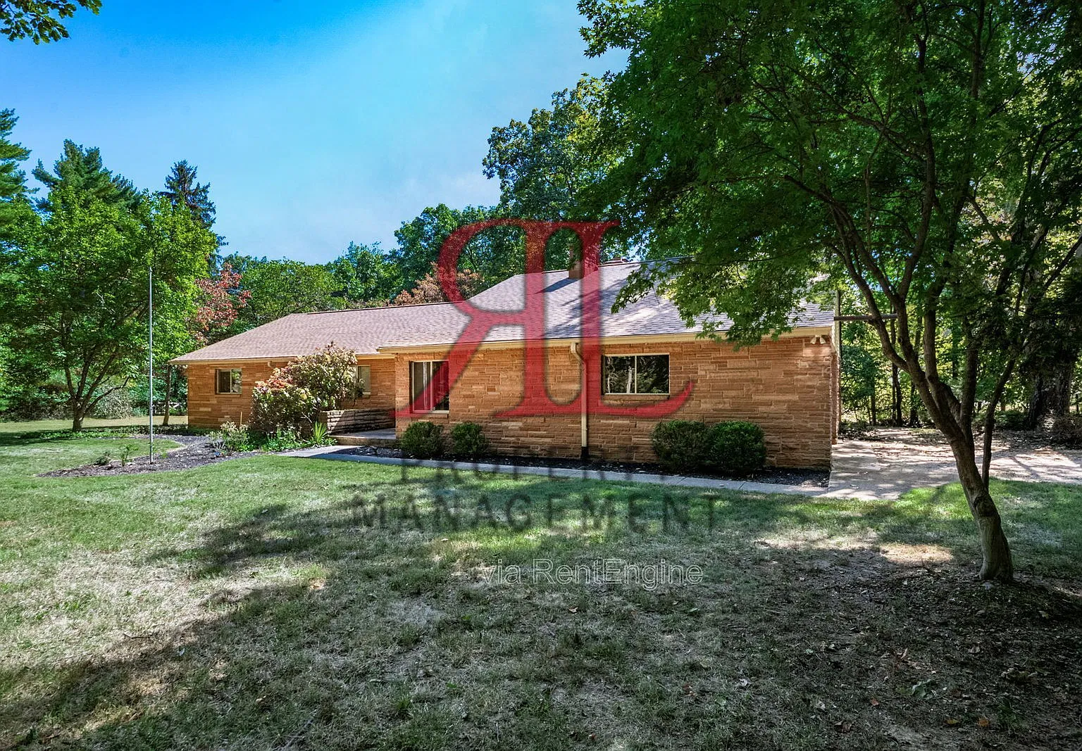 3 bed, 2.0 bath, 2214 sqft, $2,749 — Photo 3