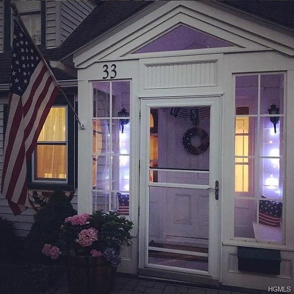 1st image of 33 Golden Hill Ave