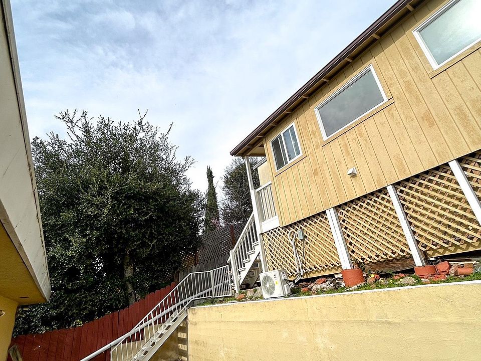 1st image of 7442B Hillmont Dr