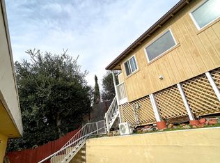 7442B Hillmont Dr, Oakland, CA
