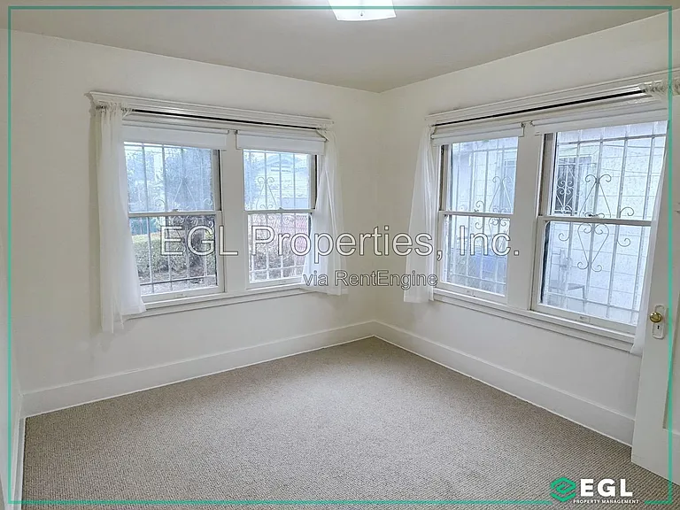 2937 8th Ave — Photo 12