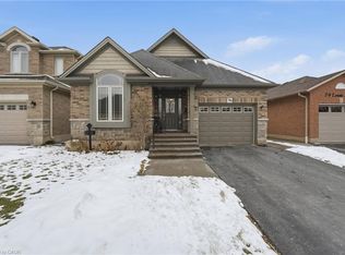 76 Lorne Ave, Grimsby, ON L3M 0C7