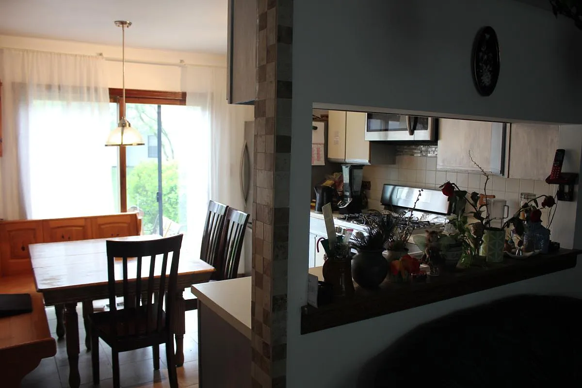 Building Photo - 4563 Olmstead Dr