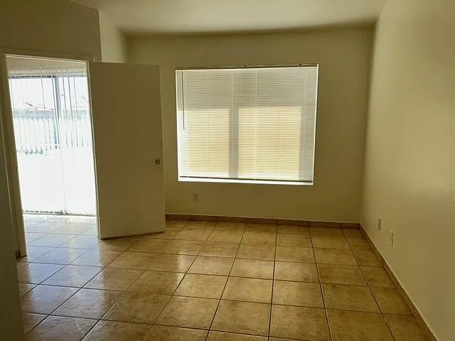 203 Breezy Shore Ave — Photo 13