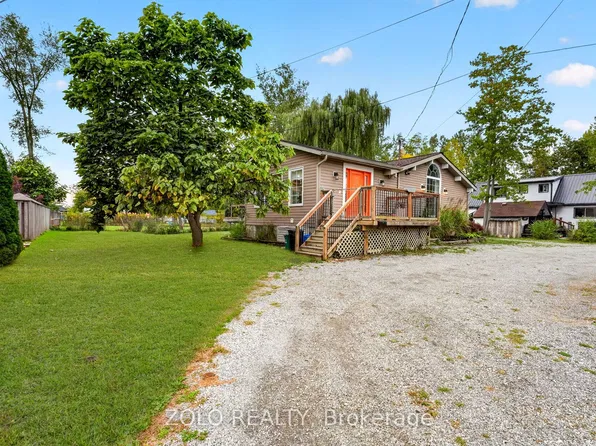 381 Beachview Ave, Fort Erie, ON L2A 4L9