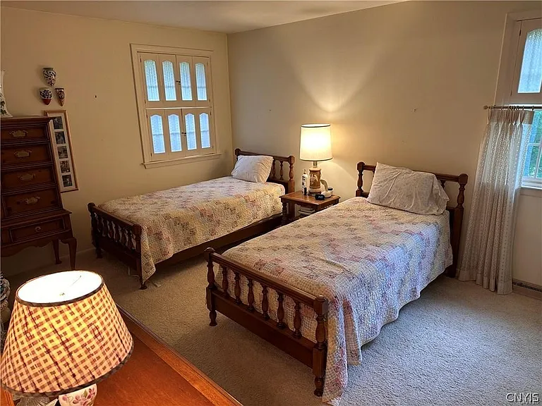 4564 Stoneledge Ln — Photo 15