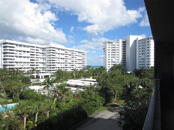 2nd image of 251 Crandon Blvd APT 410