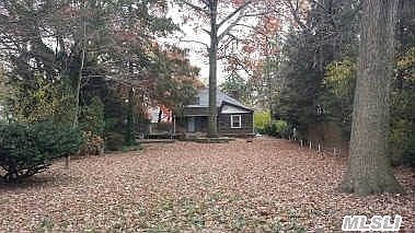 2nd image of 22 Sunnyside Blvd