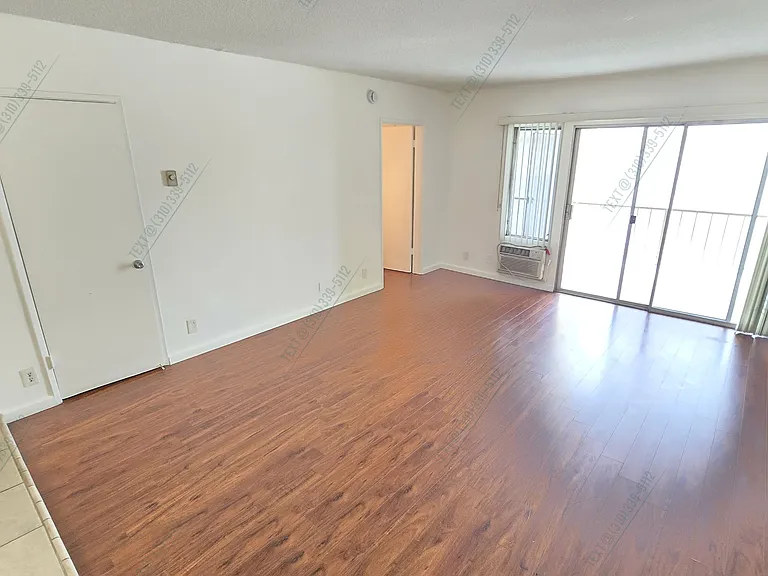 810 S Kingsley Dr #206 — Photo 12