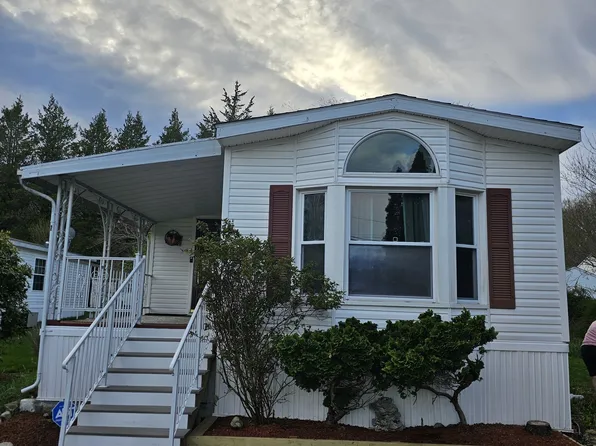 1 Circle Drive, Stonington, CT 06378