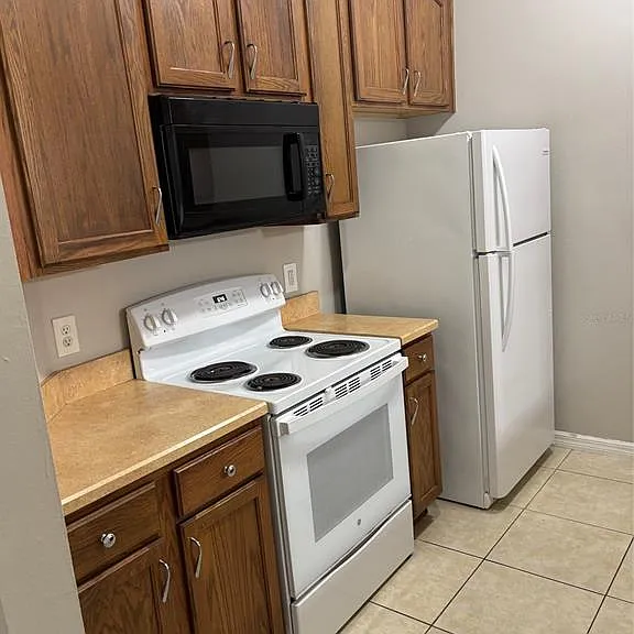 7416 Lago De Oro #A-6 — Photo 6