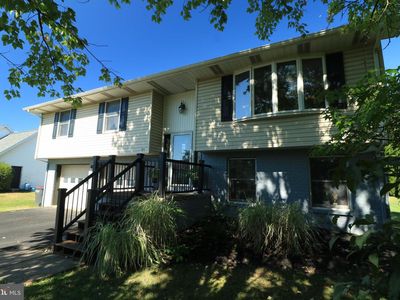 311 Goldfinch Dr, State College, PA, 16801