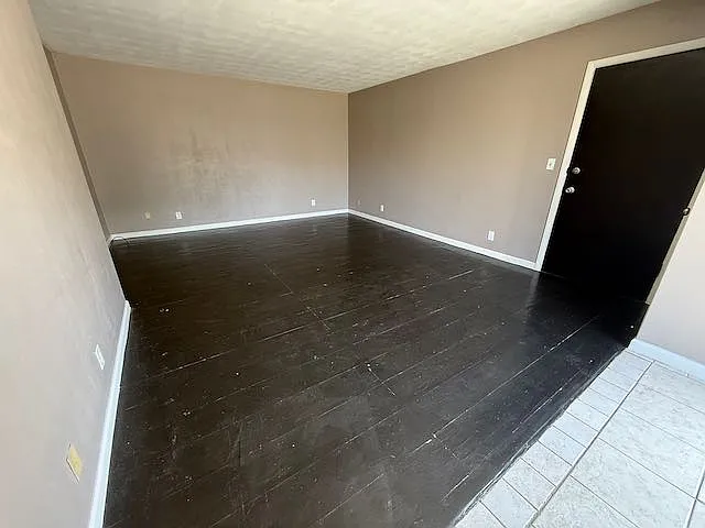 316 South Ridgewood Drive - A — Photo 3