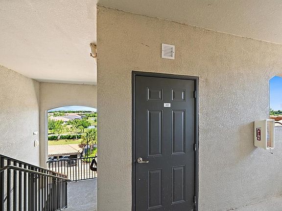 4th image of 17006 VARDON TERRACE #401