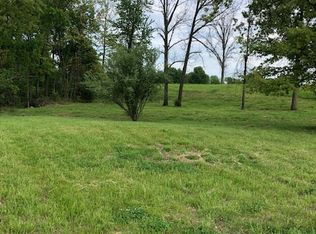 21 Jonathan Ln, Carterville, IL 62918