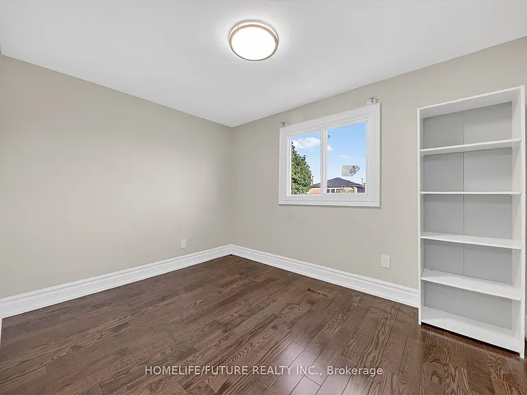 37 Elson St #UPPER — Photo 27