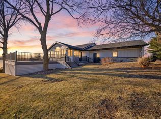 140 Palemino Dr, Avon, IL 61415