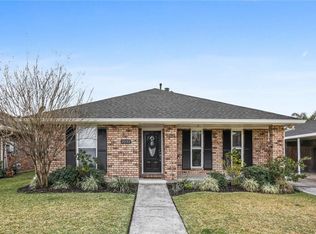 3232 Van Cleave Dr, Meraux, LA 70075