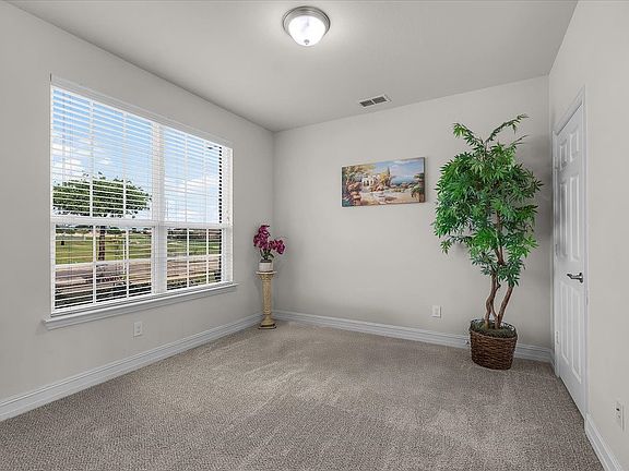 5th image of 7521 Aubrac Way