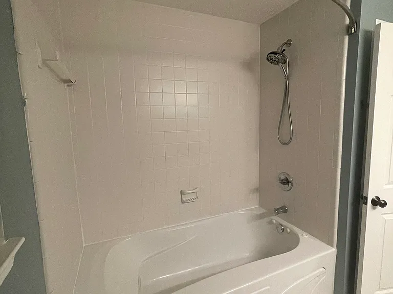 2517 Shady Oak Ct — Photo 11