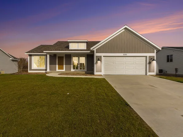 5253 Margot Ln, Allendale, MI 49401