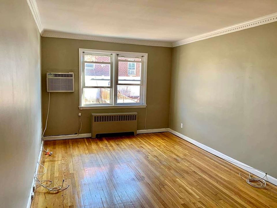1st image of 22-03 49th St