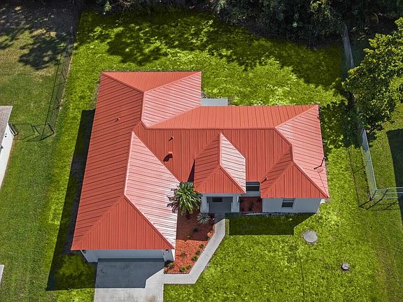 2nd image of 1750 SW Buttercup Avenue