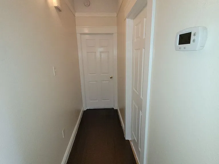4702 Euphrosine St — Photo 3