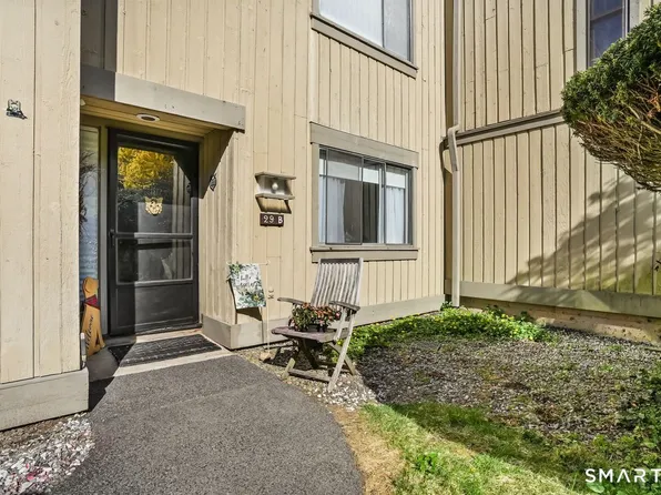 29 Heritage Village #B, Southbury, CT 06488