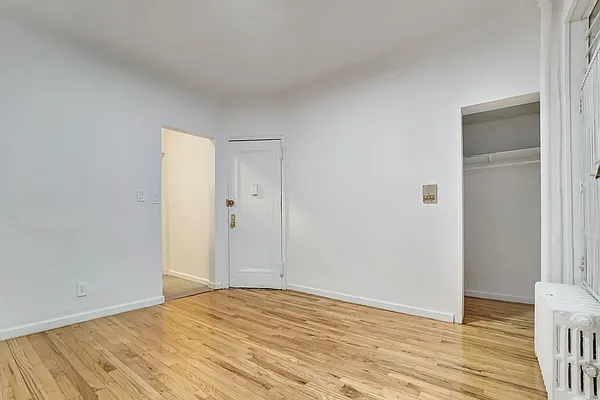 Rented by Creed Realty Group | media 9