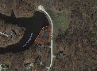 11 Weeks Ln, Litchfield, IL 62056