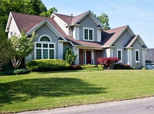 85 Peaceful Trl, Rochester, NY 14609