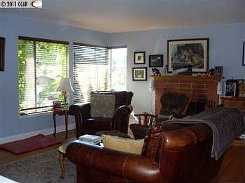 5th image of 3039 Keith Dr