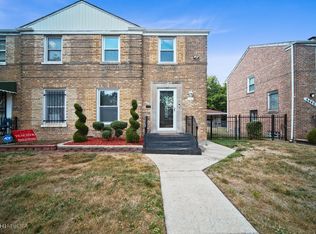 8642 S Champlain Ave, Chicago, IL 60619